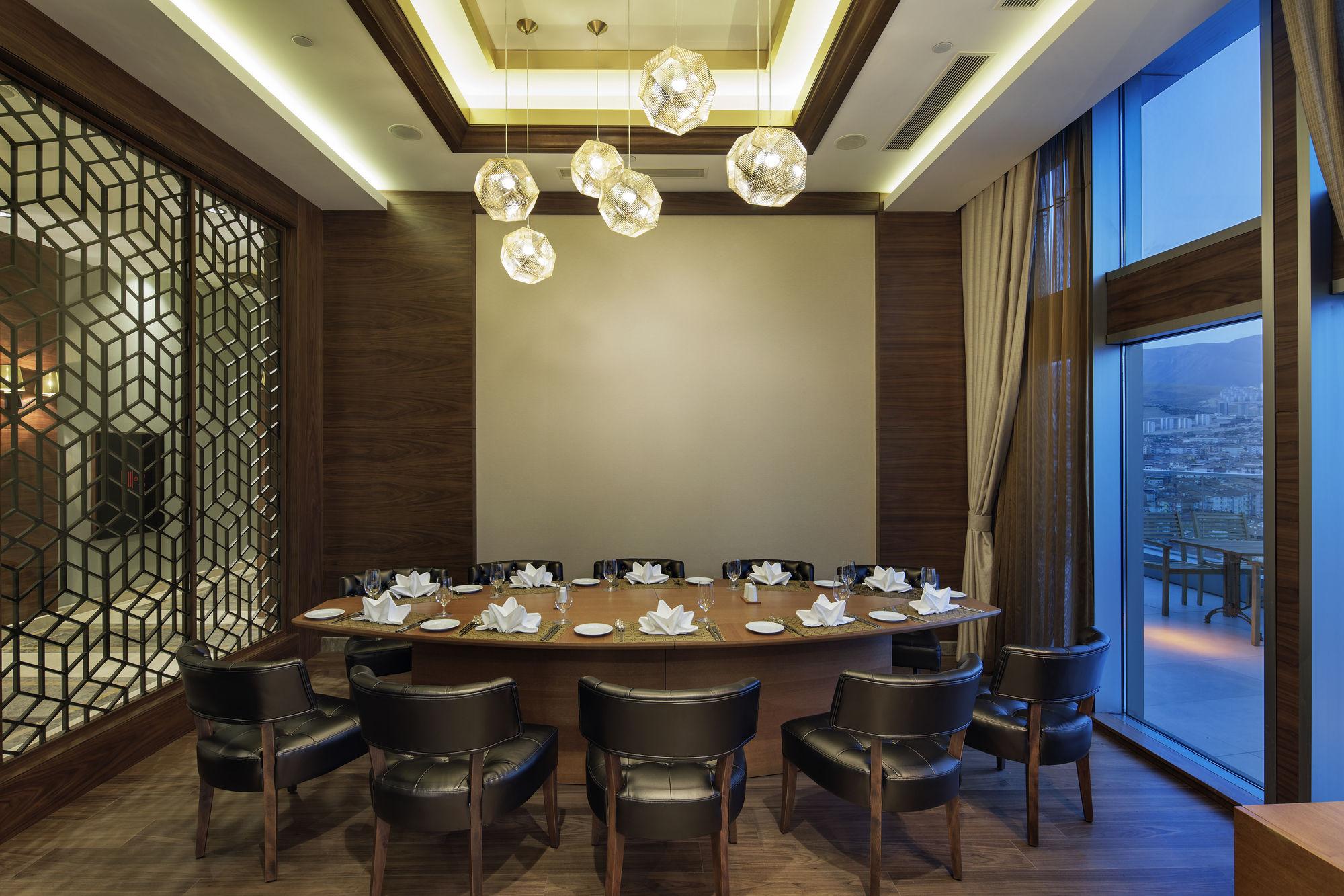 Movenpick Hotel Malatya Buitenkant foto